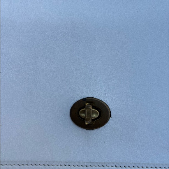 Vintage Coach Crossbody White Leather Penny Pocket Lock City Bag Made in USA - Picture 4 of 16